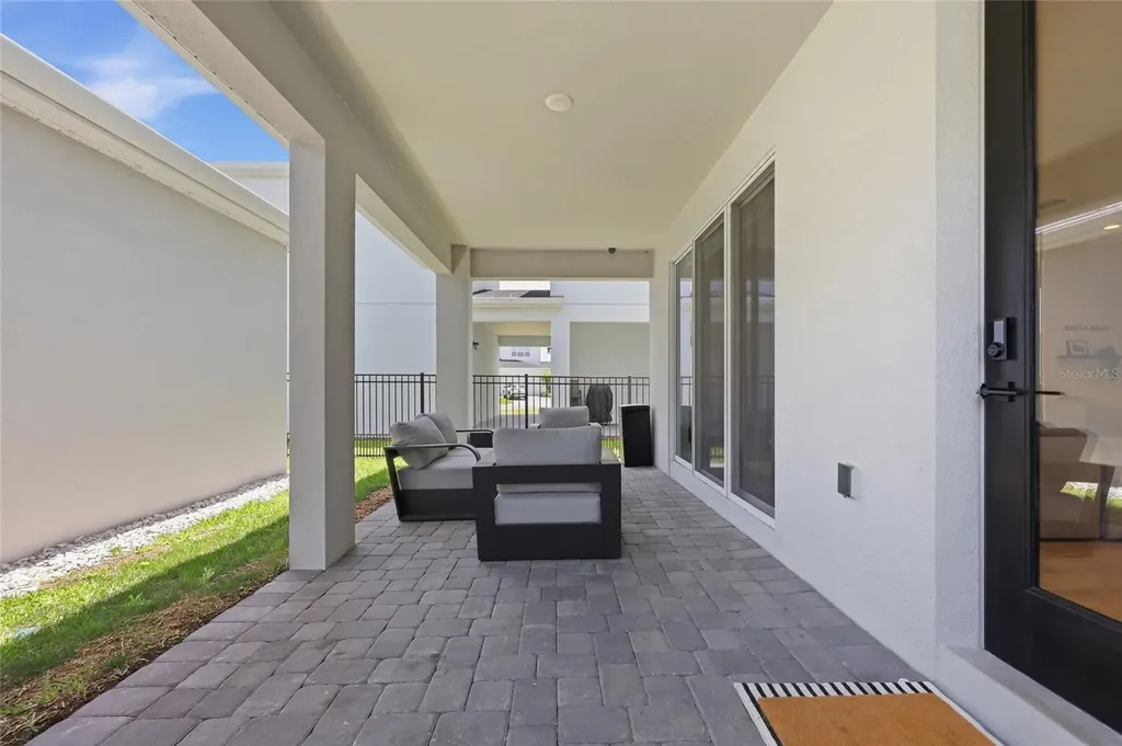 1663 Crowncrest Drive Apopka FL 32703