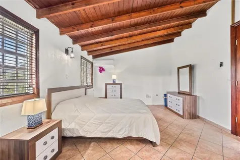 6882 Avenida Campo Bello Bo. Rincon Cidra PR 00739