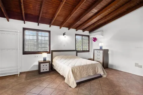 6882 Avenida Campo Bello Bo. Rincon Cidra PR 00739