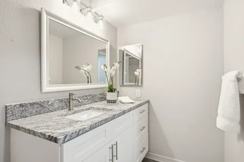 6004 Portsdale Place Riverview FL 33578