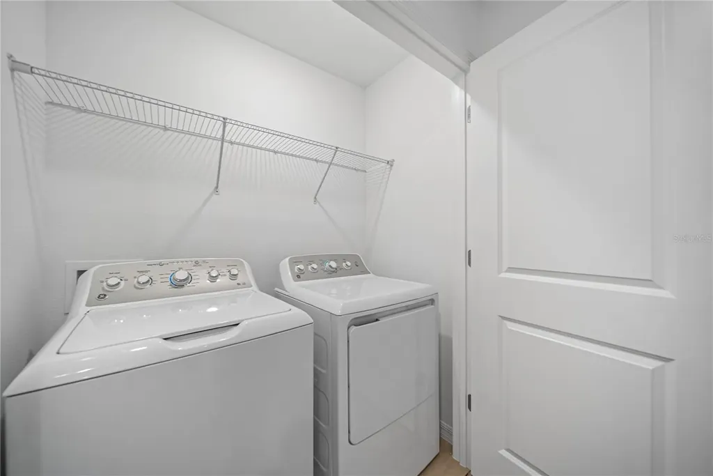 2085 Hallier Cove Wesley Chapel FL 33543