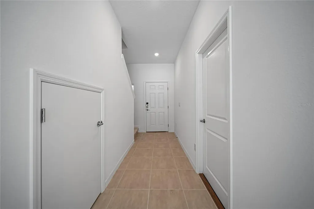 2085 Hallier Cove Wesley Chapel FL 33543