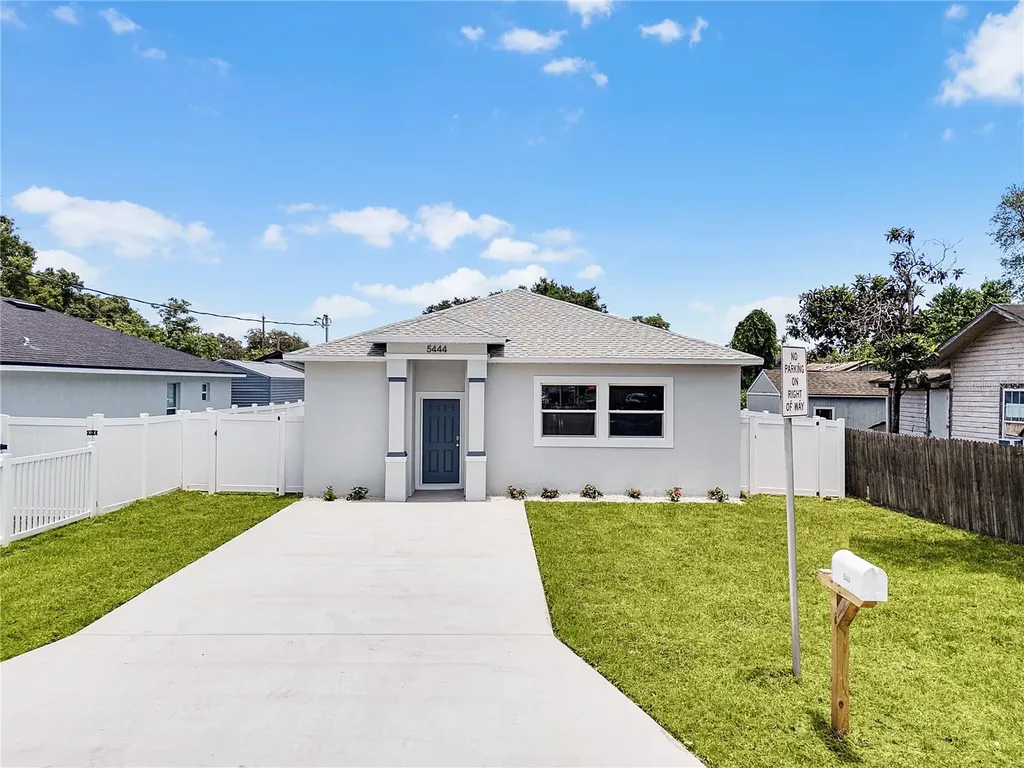 5445 Simmons Road Lakeland FL 33811