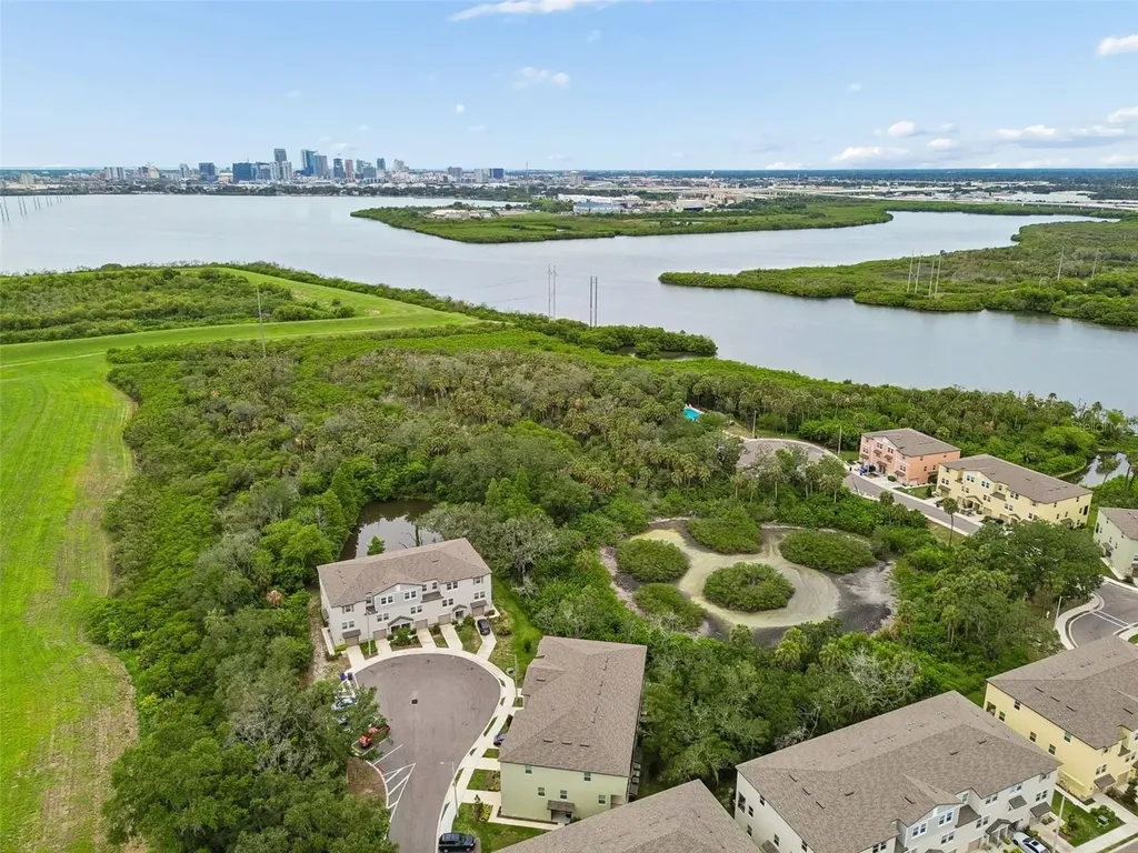 873 Tennyson Mill Circle Tampa FL 33619