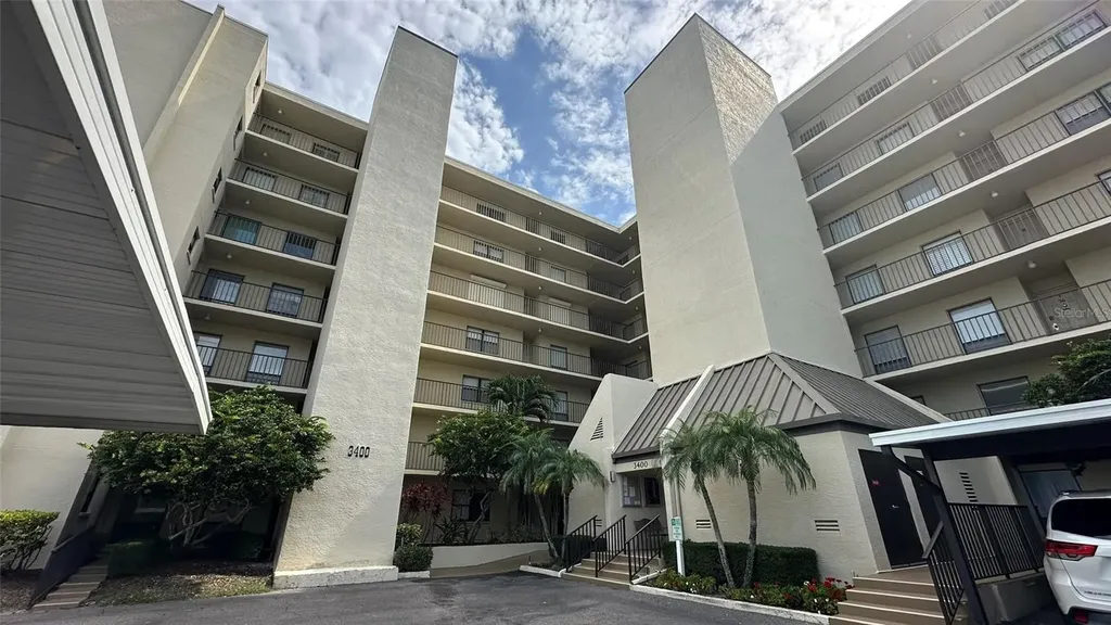 3400 Cove Cay Drive Clearwater FL 33760