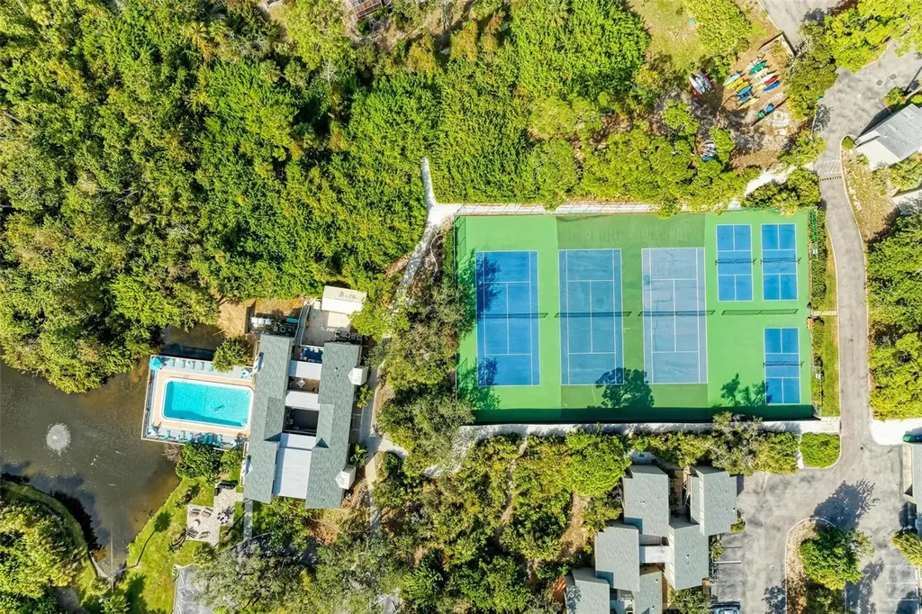 110 Woodland Place Osprey FL 34229