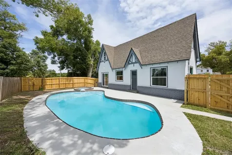 1326 East Avenue Clermont FL 34711