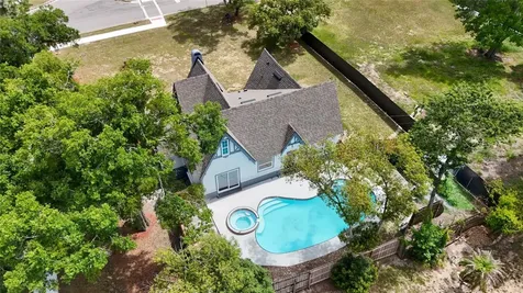 1326 East Avenue Clermont FL 34711