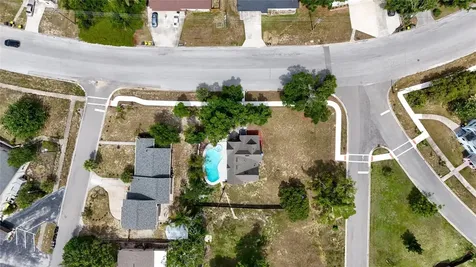 1326 East Avenue Clermont FL 34711