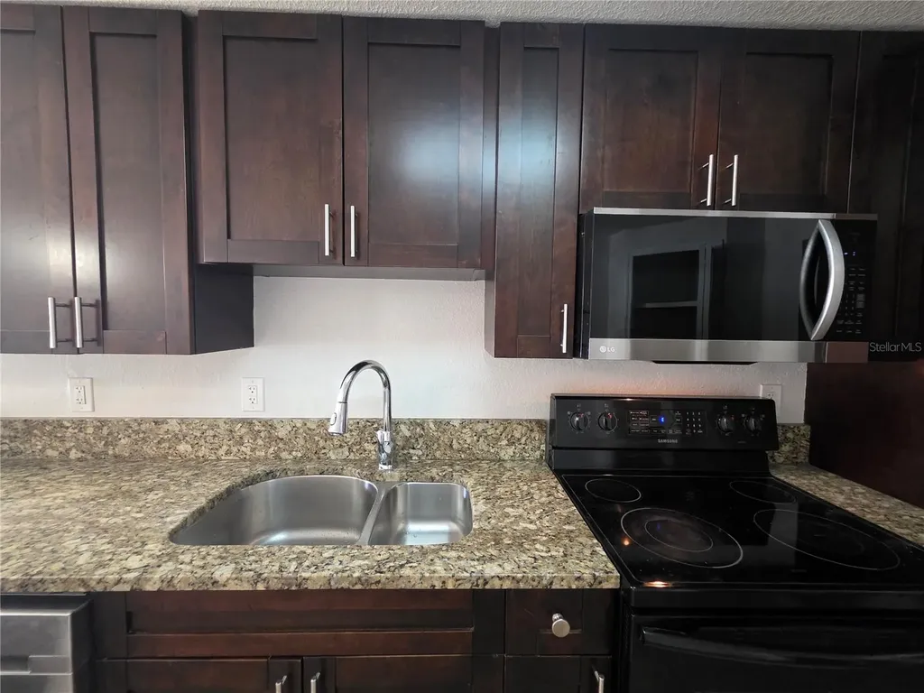 15532 Chamberlain Boulevard Port Charlotte FL 33953