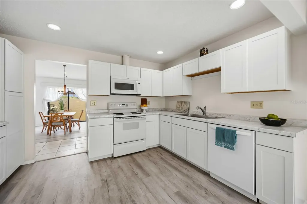 98 Drifting Sands Drive Venice FL 34293