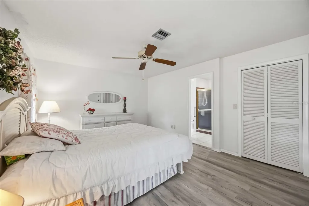 98 Drifting Sands Drive Venice FL 34293