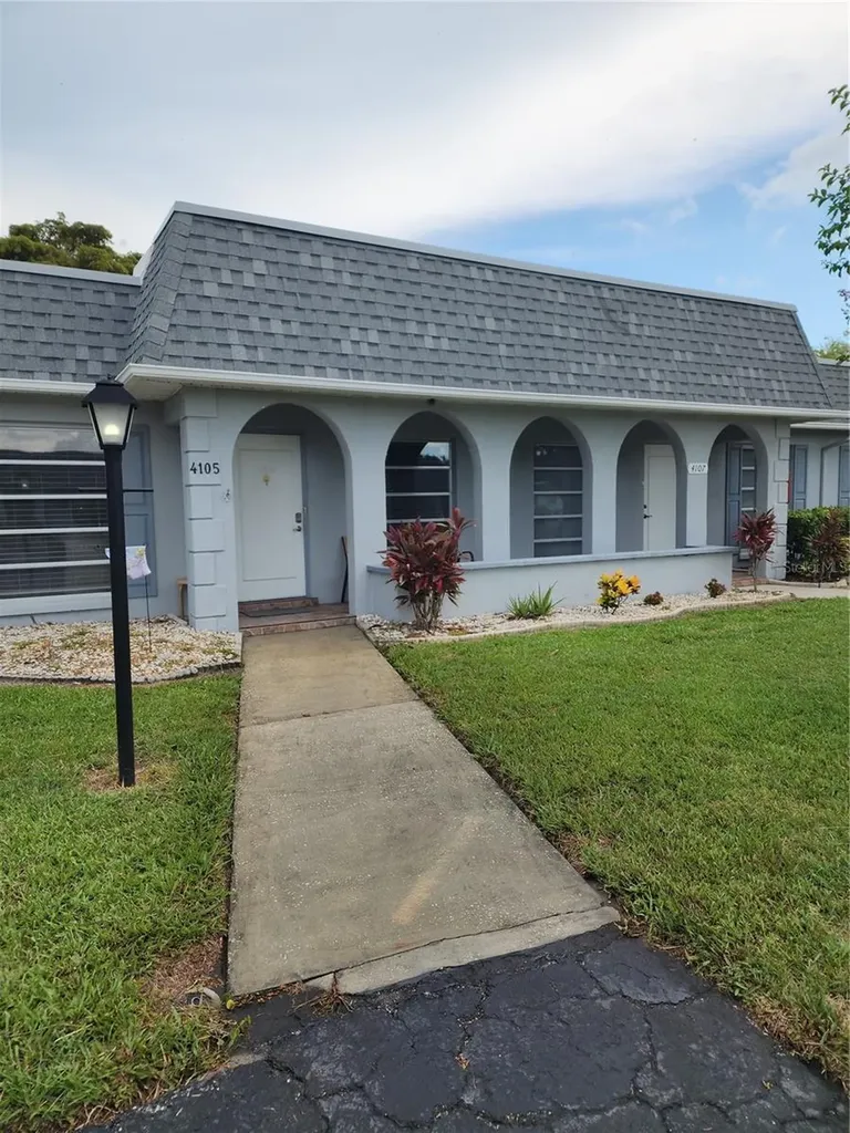 4105 35th Avenue W Bradenton FL 34205