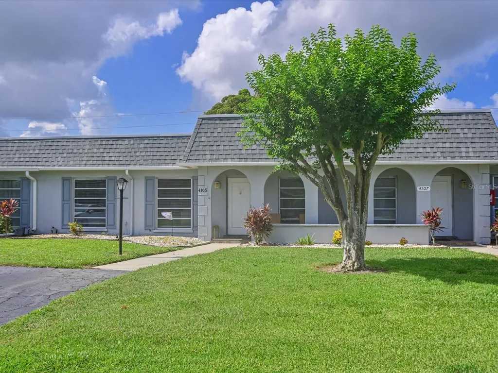 4105 35th Avenue W Bradenton FL 34205