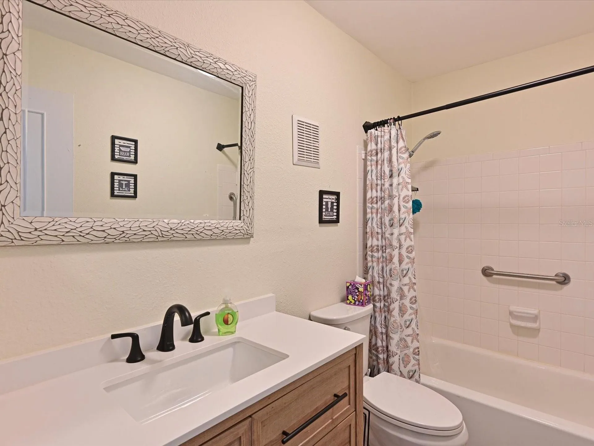 4105 35th Avenue W Bradenton FL 34205