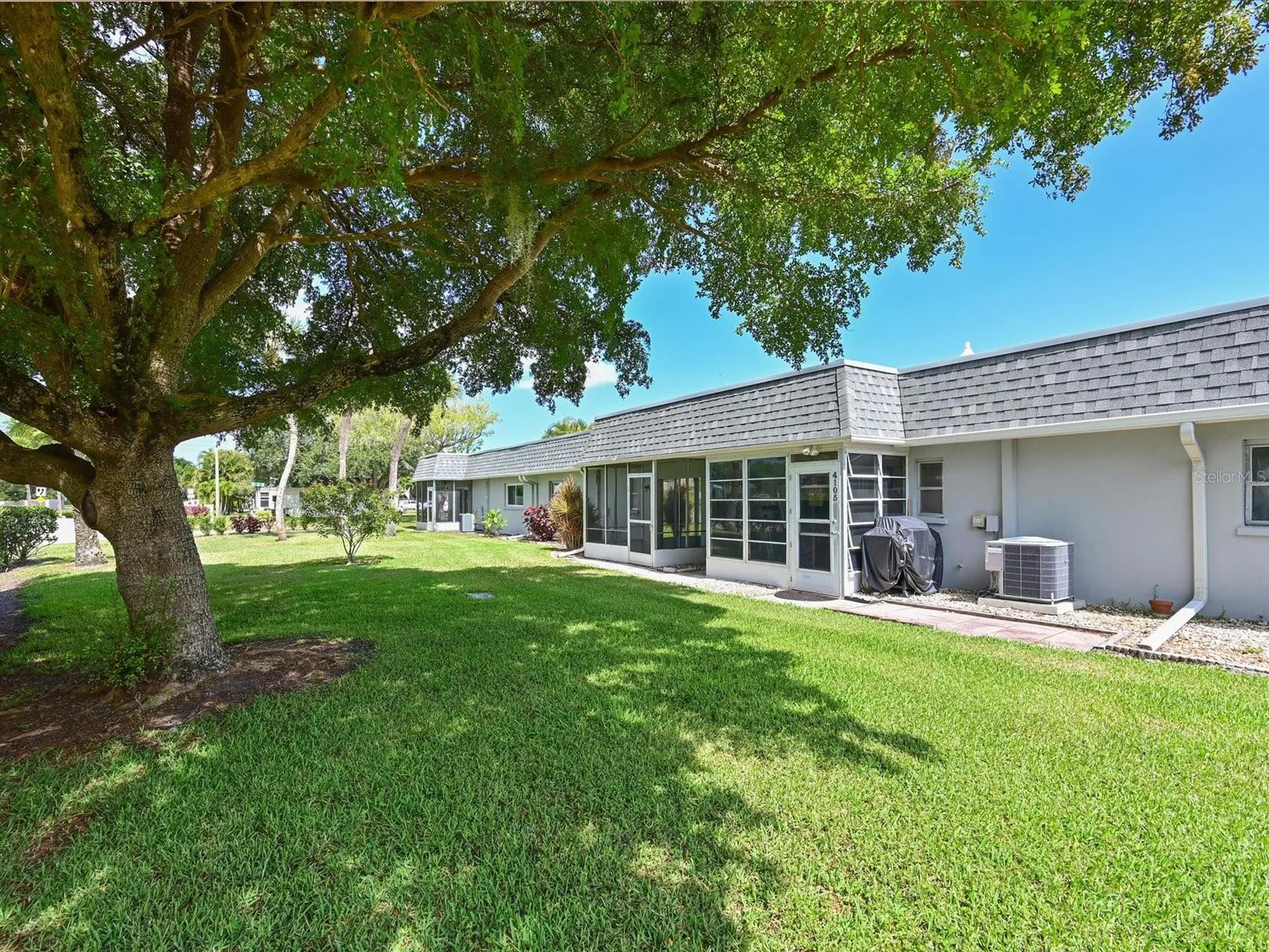 4105 35th Avenue W Bradenton FL 34205