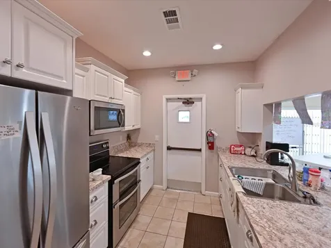 4105 35th Avenue W Bradenton FL 34205