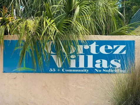 4105 35th Avenue W Bradenton FL 34205