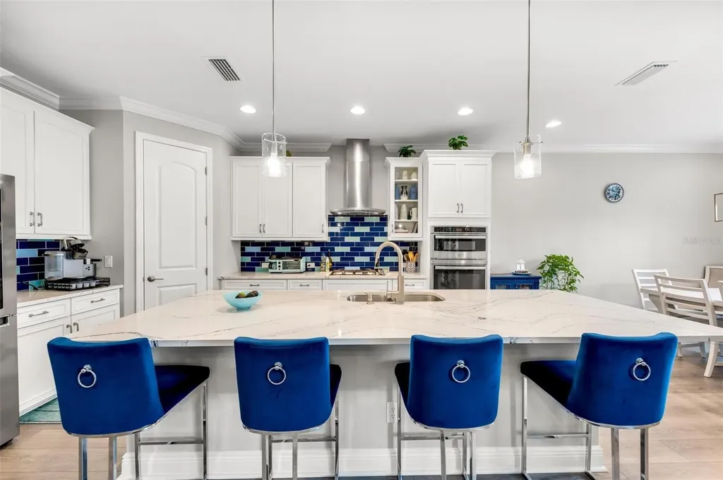2028 Woodleaf Hammock Court Bradenton FL 34211