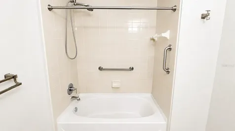 1064 N Tamiami Trail Sarasota FL 34236