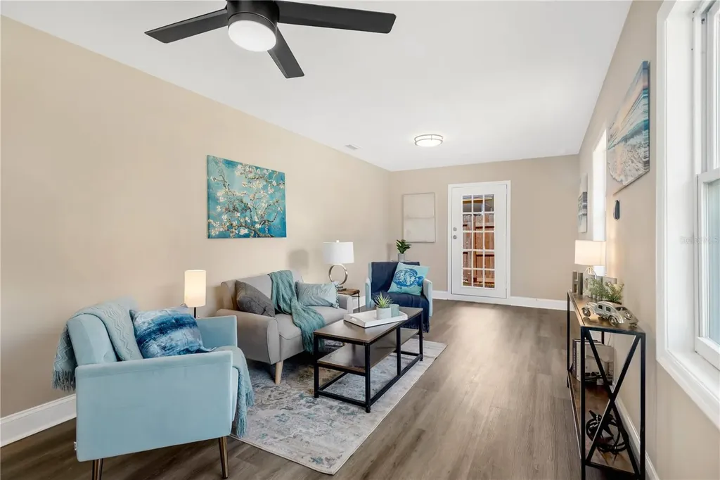 3903 W Palmetto Street Tampa FL 33607