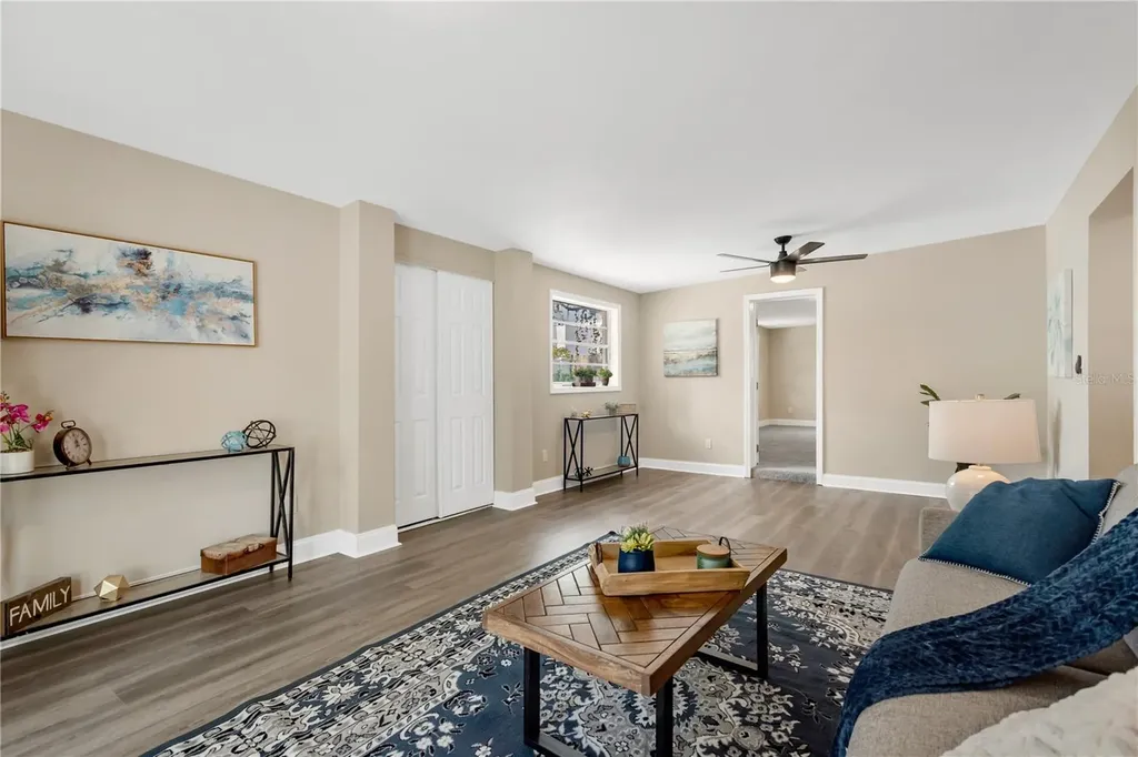 3903 W Palmetto Street Tampa FL 33607