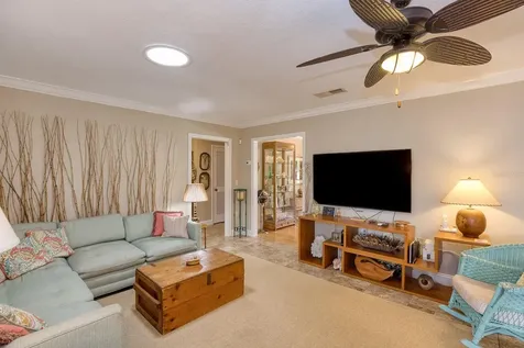 900 N Citrus Avenue Howey In The Hills FL 34737