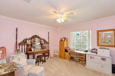 900 N Citrus Avenue Howey In The Hills FL 34737