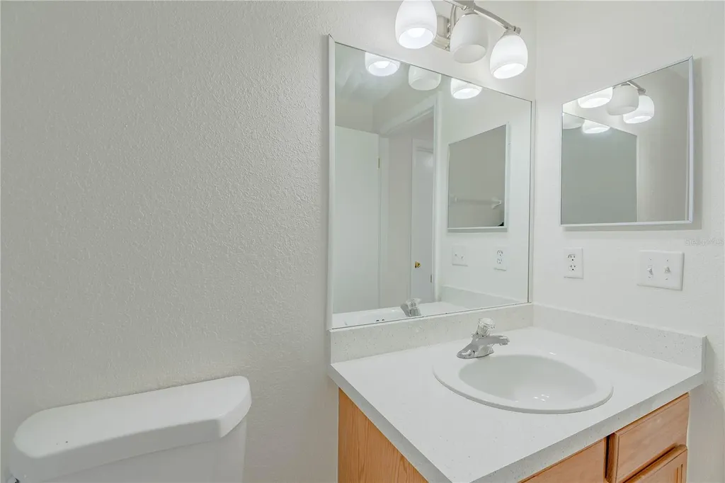 13538 Embassy Park Court Dade City FL 33525