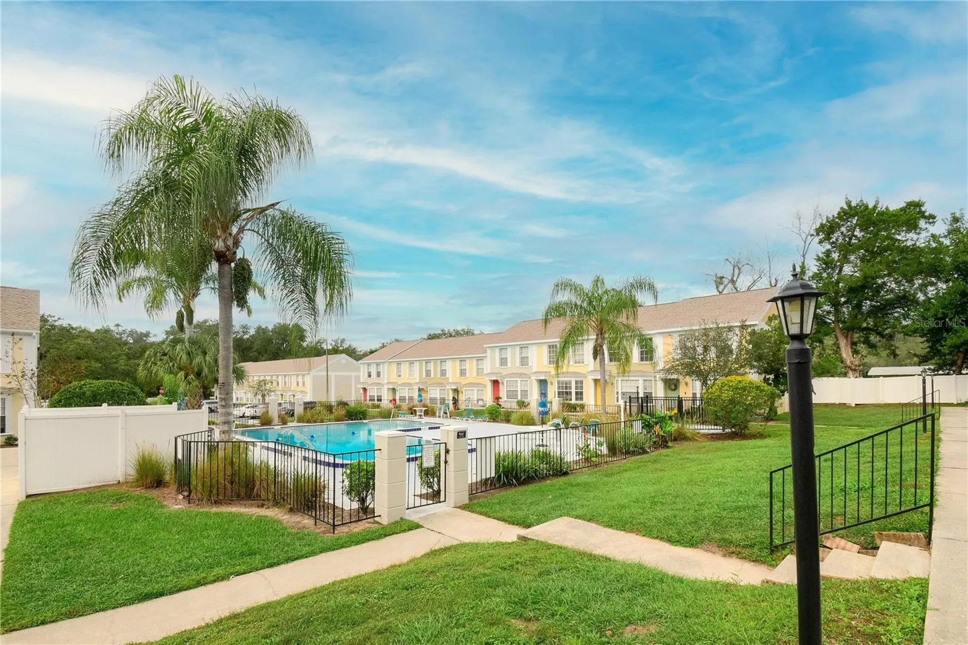 13538 Embassy Park Court Dade City FL 33525