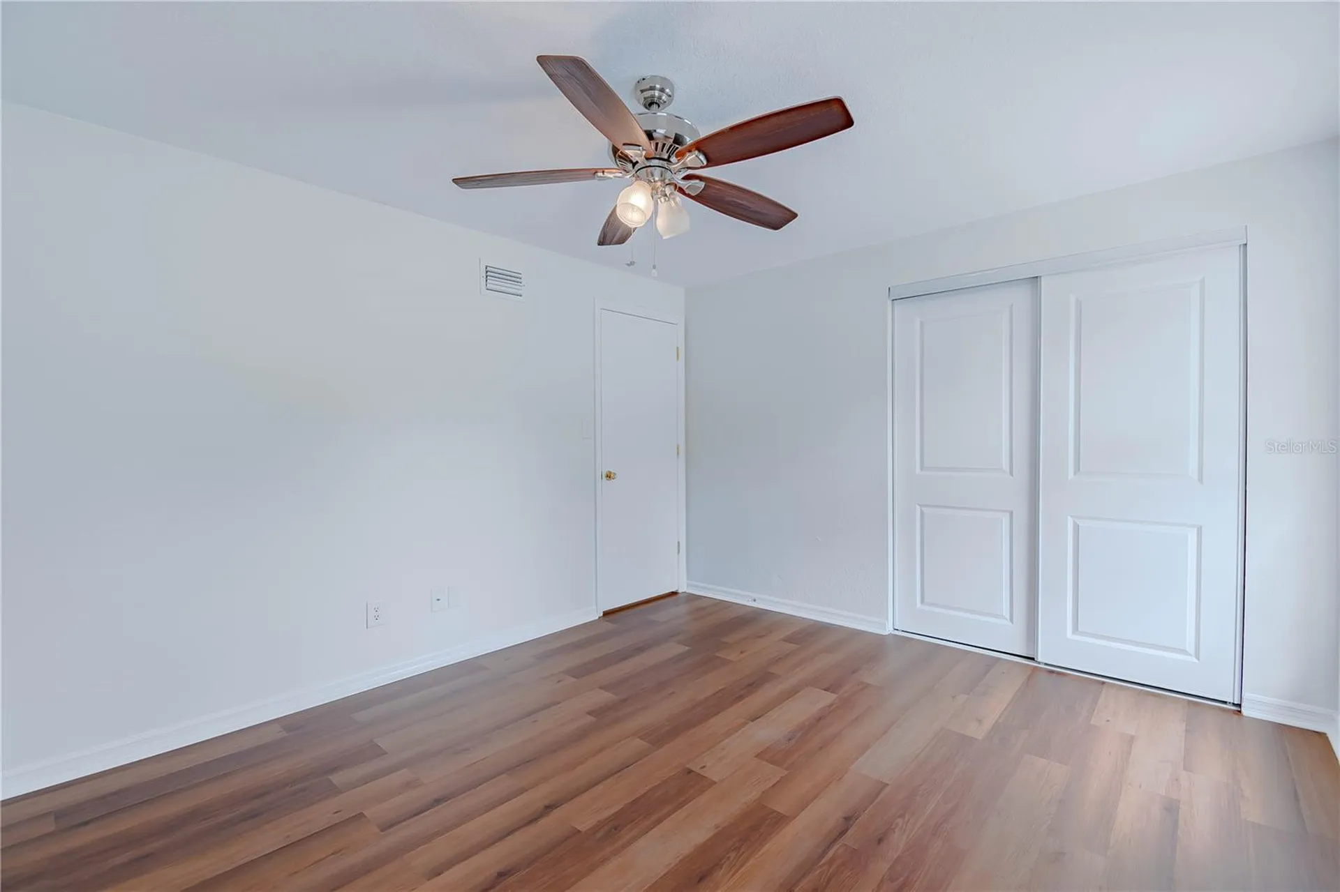 13538 Embassy Park Court Dade City FL 33525