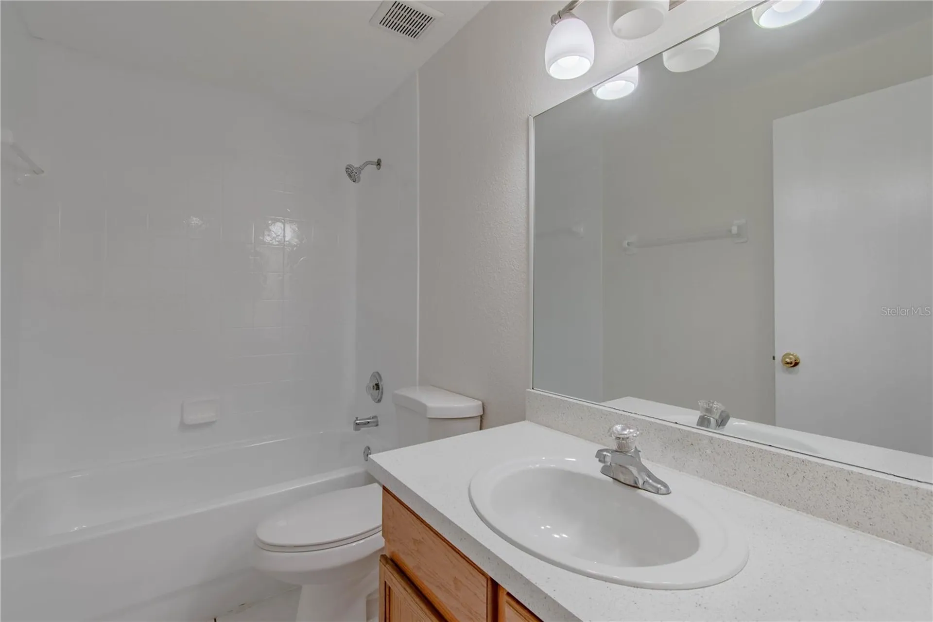 13538 Embassy Park Court Dade City FL 33525
