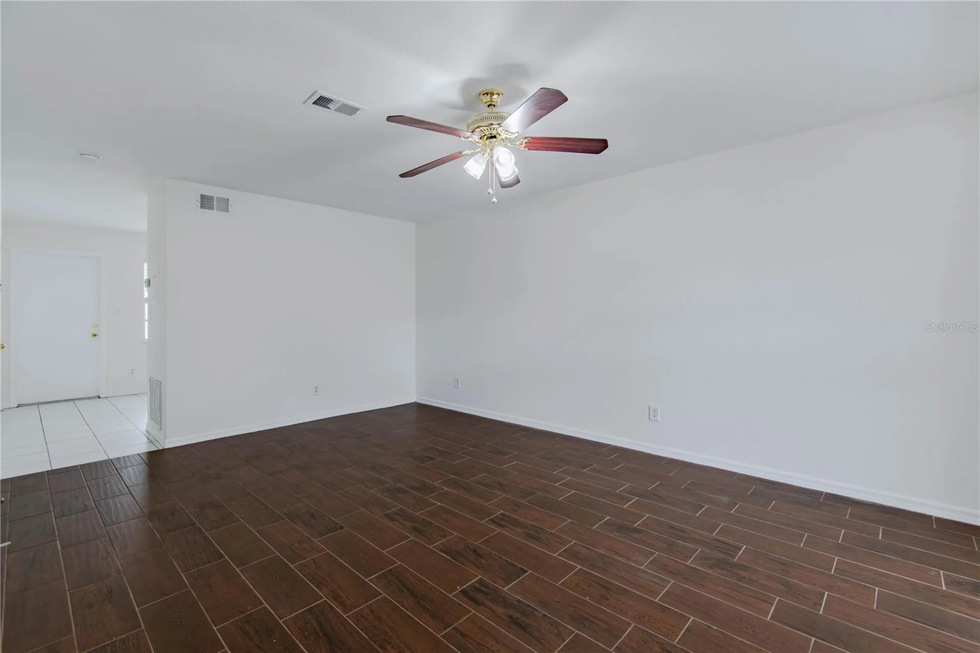 13538 Embassy Park Court Dade City FL 33525