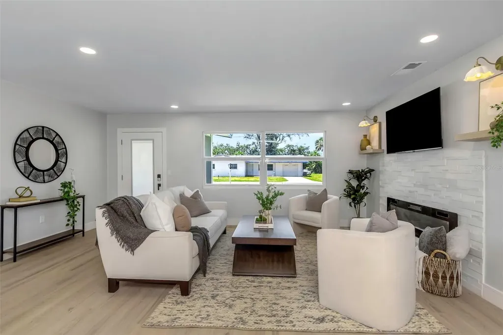 10216 Spoonbill Road E Bradenton FL 34209