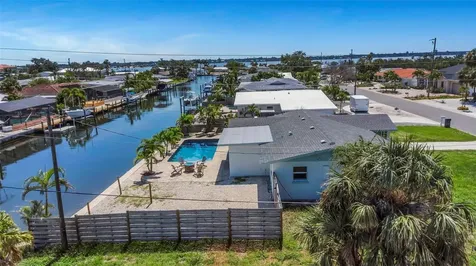 10216 Spoonbill Road E Bradenton FL 34209
