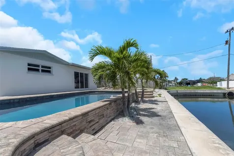 10216 Spoonbill Road E Bradenton FL 34209
