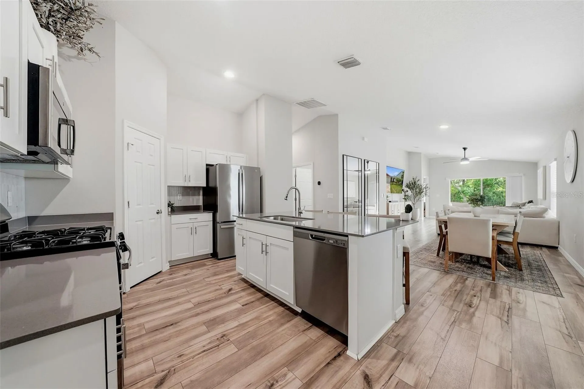 5560 Summer Sunset Drive Apollo Beach FL 33572
