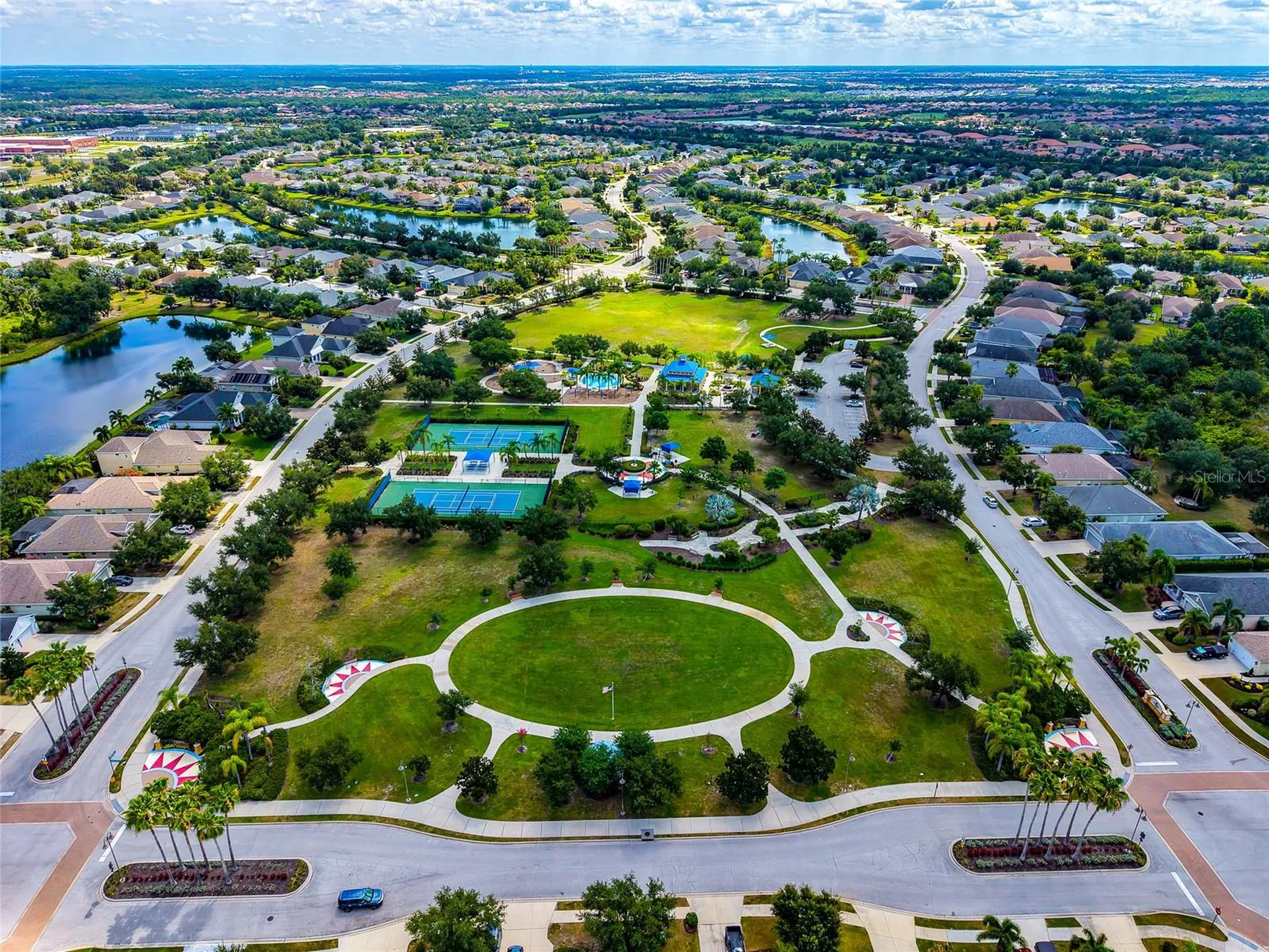 4930 Newport News Circle Bradenton FL 34211
