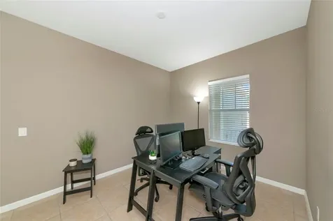 4930 Newport News Circle Bradenton FL 34211
