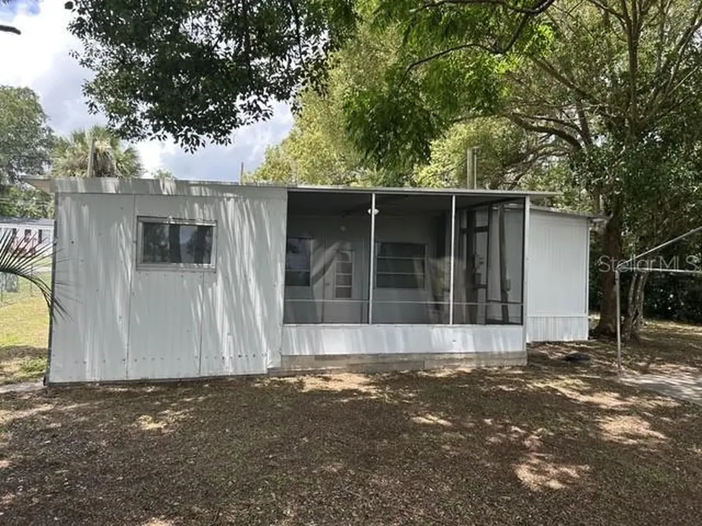 16815 SE 101st Court Road Summerfield FL 34491