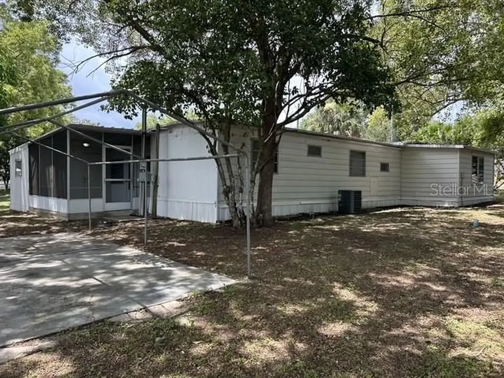 16815 SE 101st Court Road Summerfield FL 34491