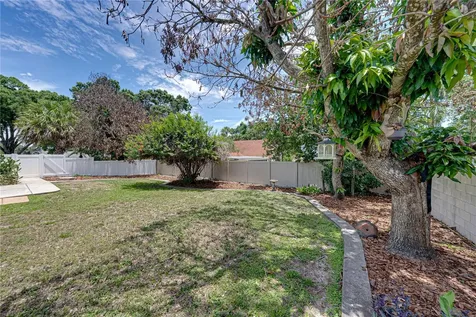 1113 Sugartree Drive N Lakeland FL 33813