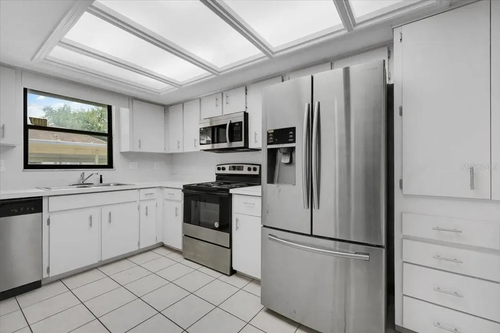 2025 Sylvester Road Lakeland FL 33803