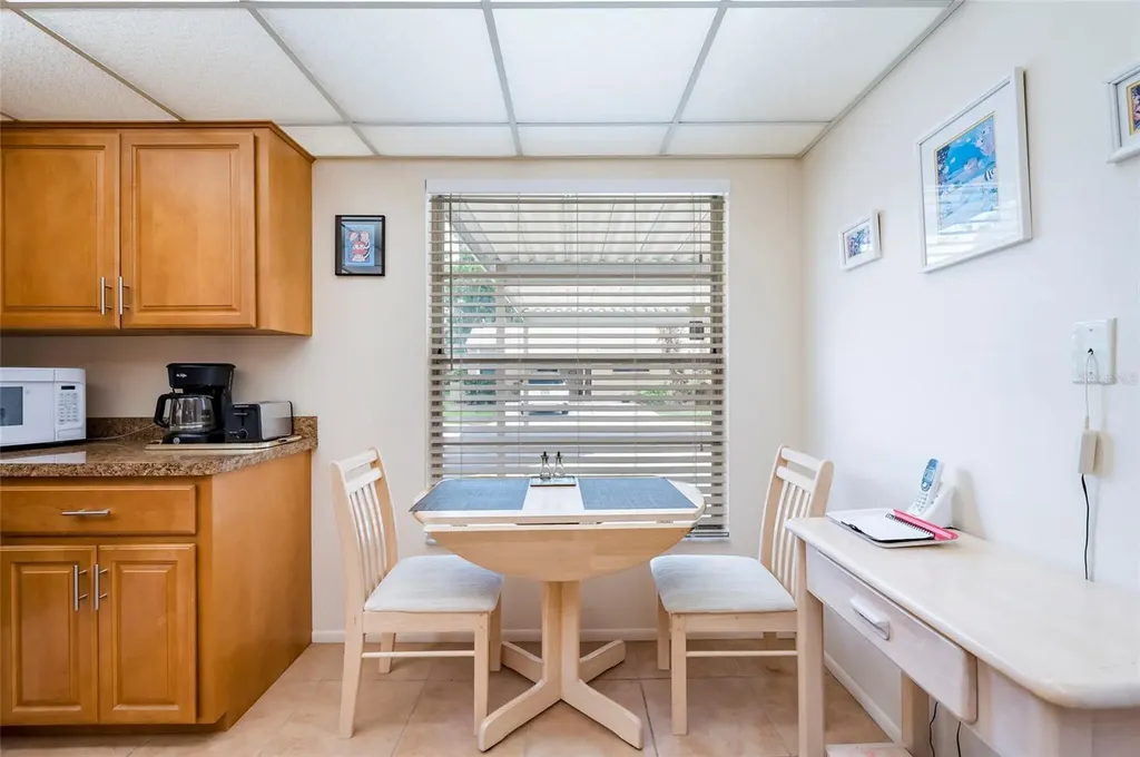 4807 Village Gardens Drive Sarasota FL 34234