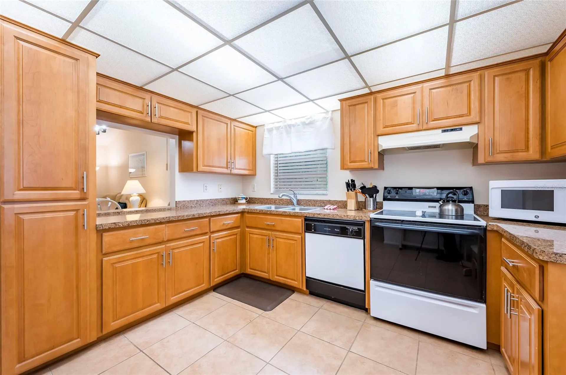4807 Village Gardens Drive Sarasota FL 34234