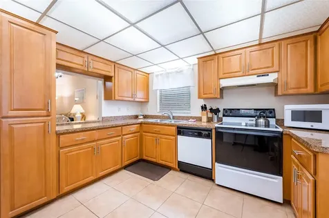 4807 Village Gardens Drive Sarasota FL 34234