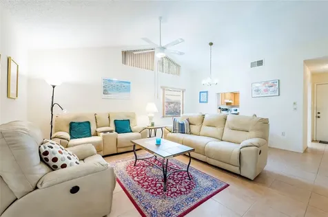 4807 Village Gardens Drive Sarasota FL 34234