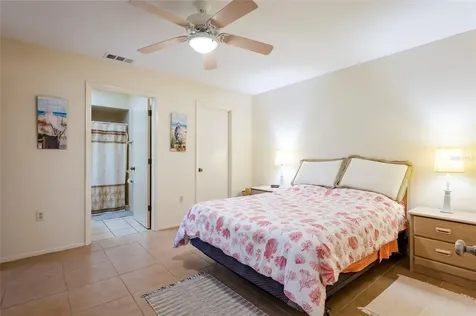 4807 Village Gardens Drive Sarasota FL 34234