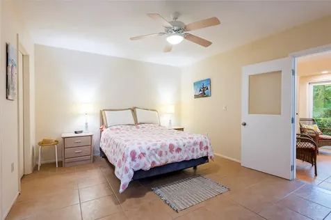 4807 Village Gardens Drive Sarasota FL 34234