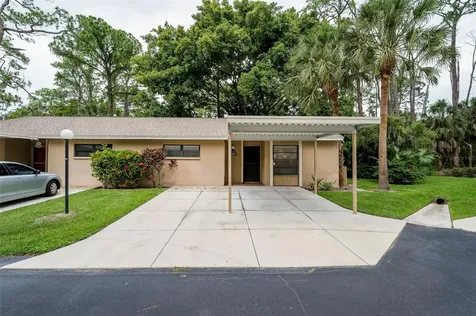 4807 Village Gardens Drive Sarasota FL 34234